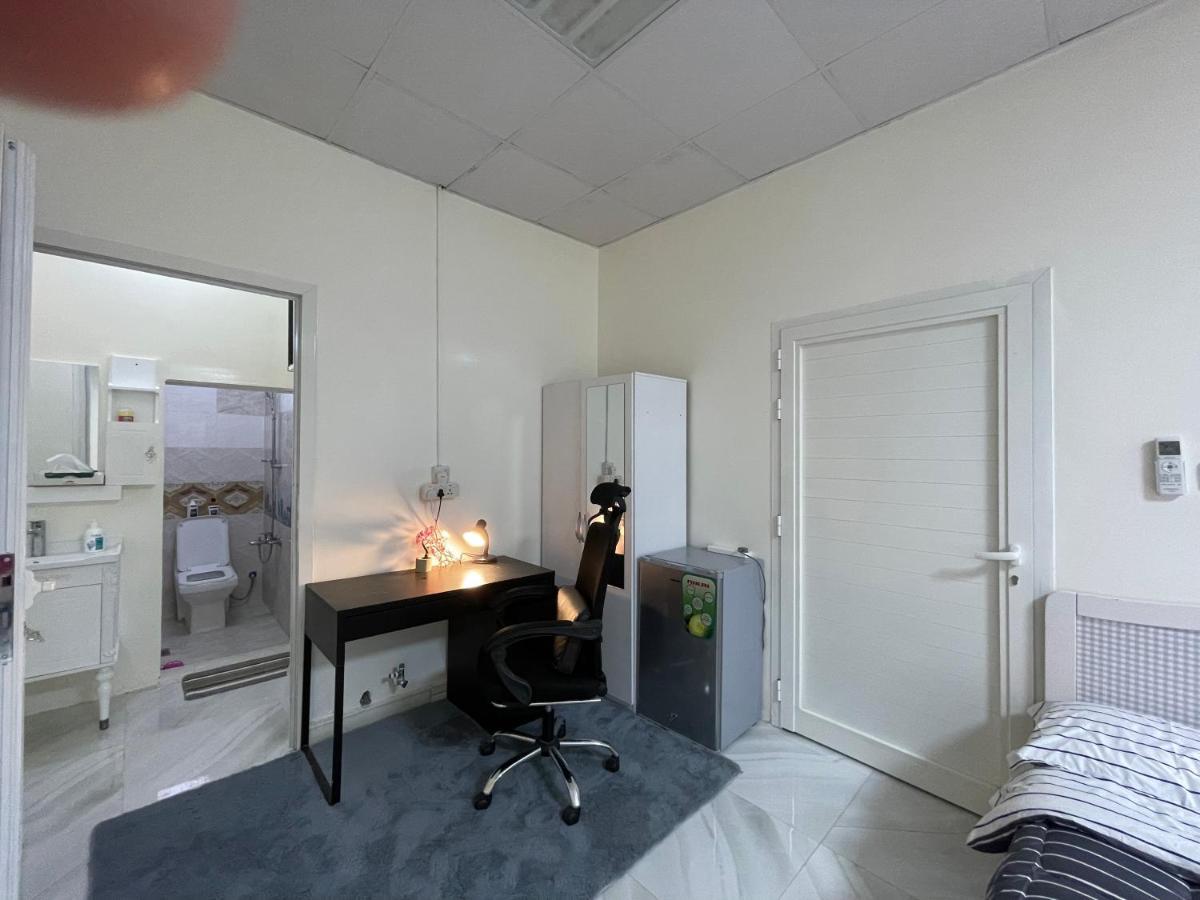 Private 2Bedroom Villa With T&B And Kitchenette Near Abu Dhabi International Airport Dış mekan fotoğraf