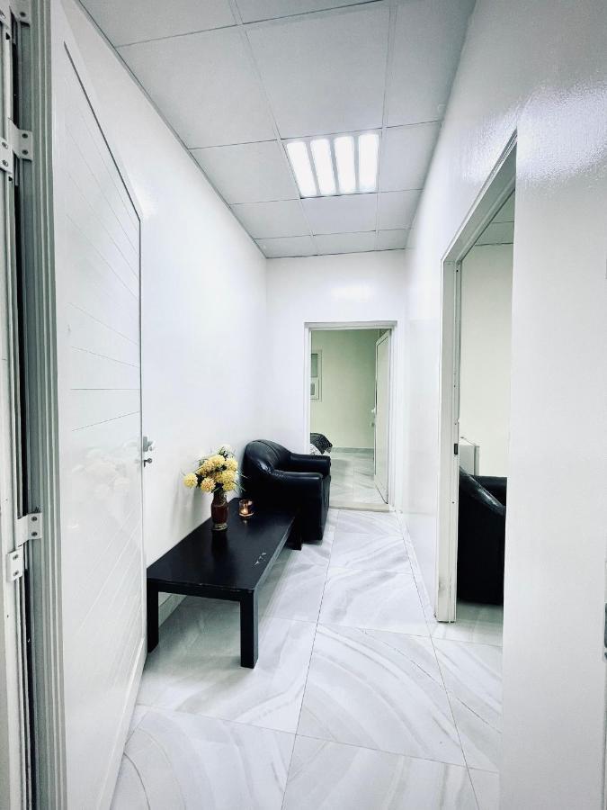 Private 2Bedroom Villa With T&B And Kitchenette Near Abu Dhabi International Airport Dış mekan fotoğraf
